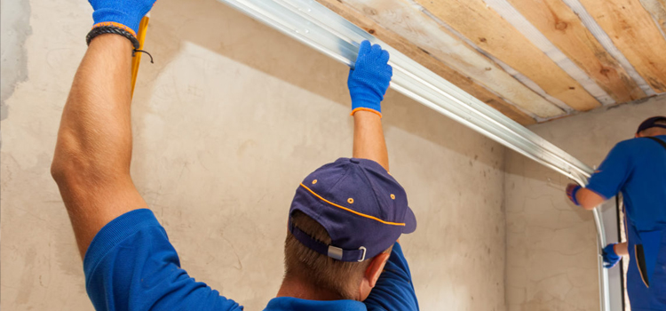commercial overhead garage door repair in La Mirada