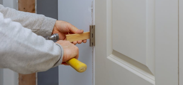 fiberglass entry door repair in La Mirada